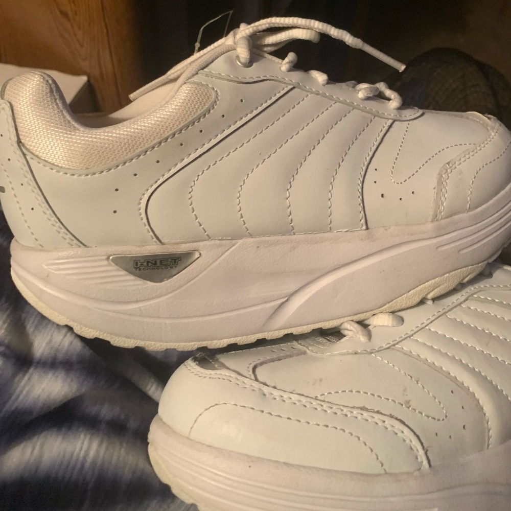 Women’s DANSKIN NOW Tennis Shoes